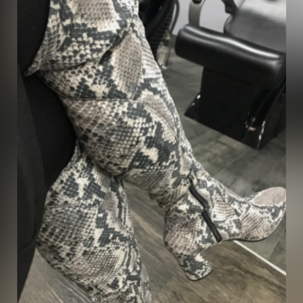 Marc Fisher Darton Over The Knee Boots Snakeskin | OTK Block Heel | Size 7